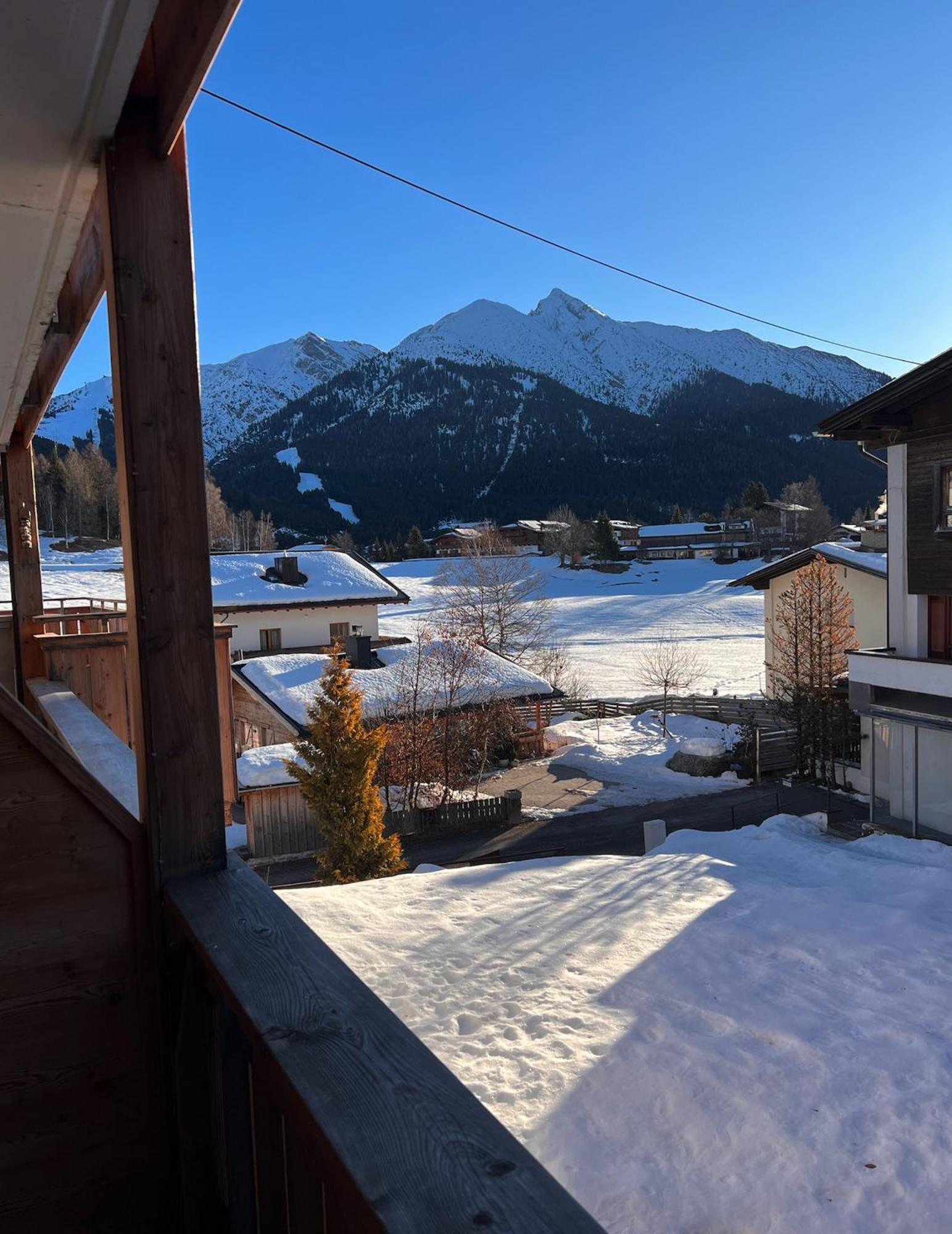 Gemuetliches Seefeld And Chill Calm Im Zentrum, Netflix & Wlan For Free! Apartment *